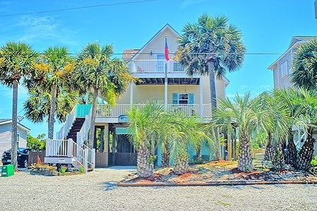 Heaven Vacation Rental Home on Topsail Island | Coastline Realty Vacations
